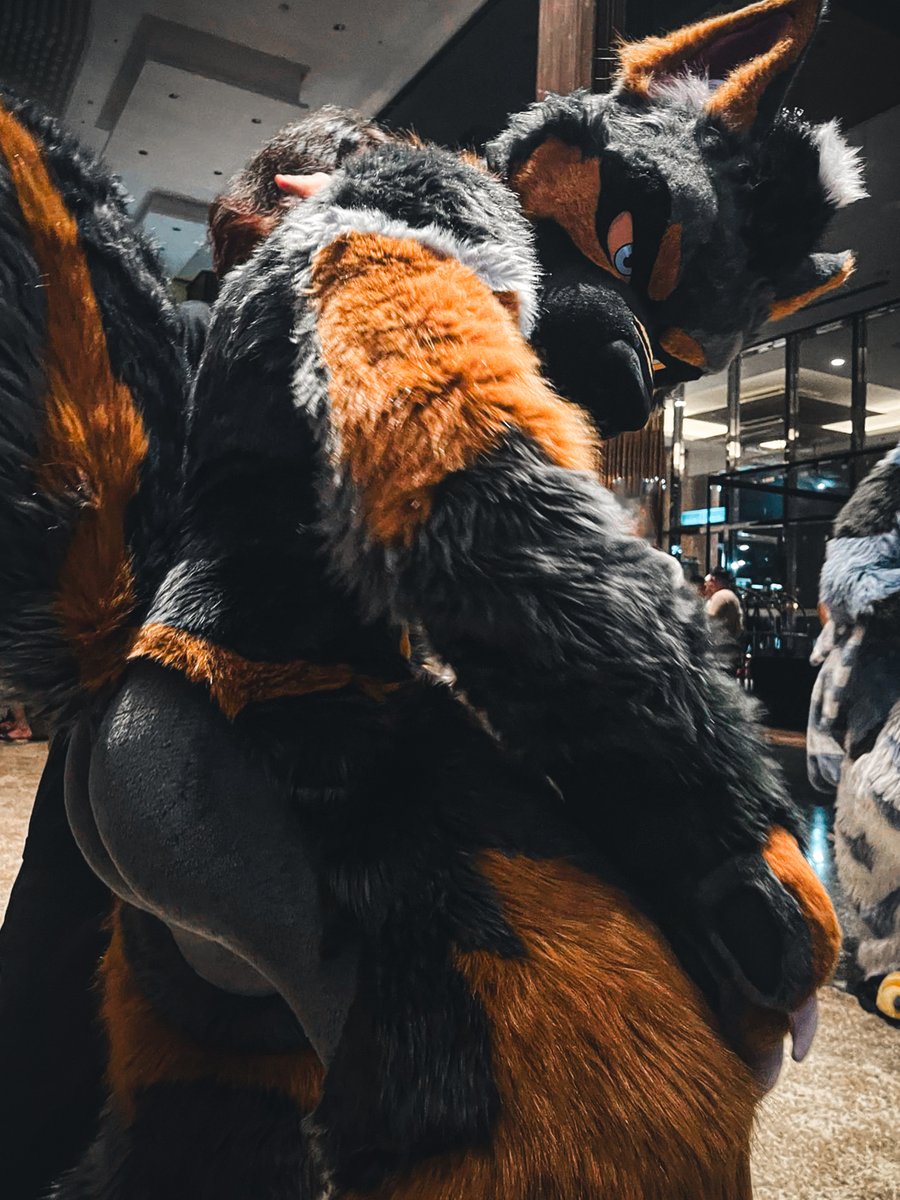 #UTFG2025 Midnight Lobby Series 03
🐕🍑💦

📷<a href="/geppei8989/">月餅=mooncake日常🔞</a>