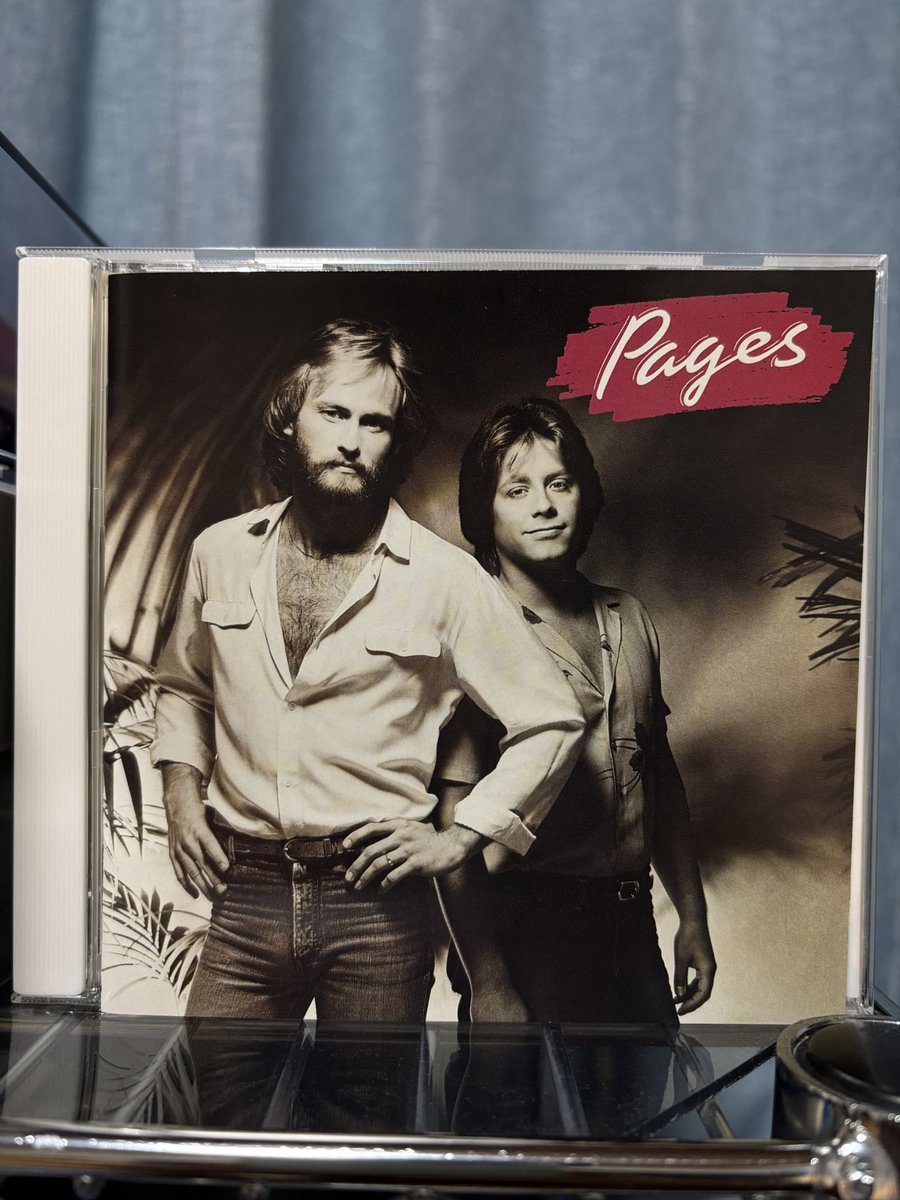 0t4rOVJIudWn1B6's tweet image. 今夜の1枚💿

「PAGES」

#Pages 
#NowPlaying