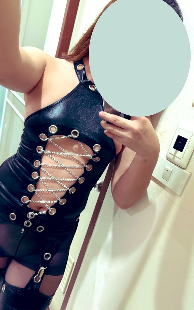 ตัวตึง ❎
ตัวเต่ง ✅✅