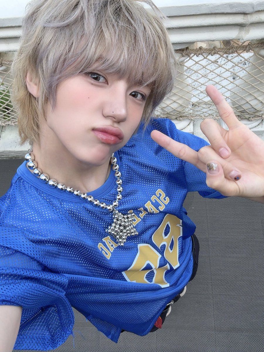 CRAVITY_twt's tweet image. 🤘🏻💙 
#성민