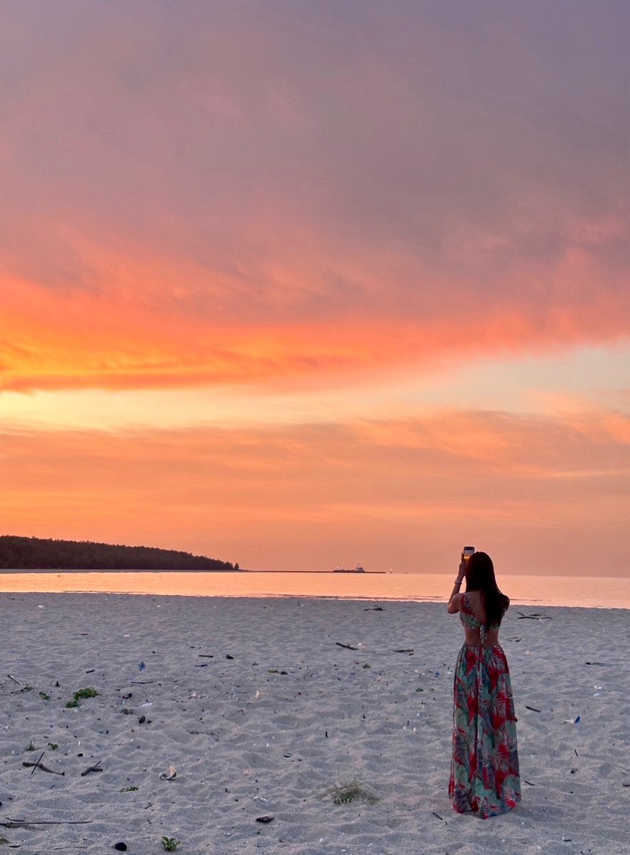 🌤️🌊🤍