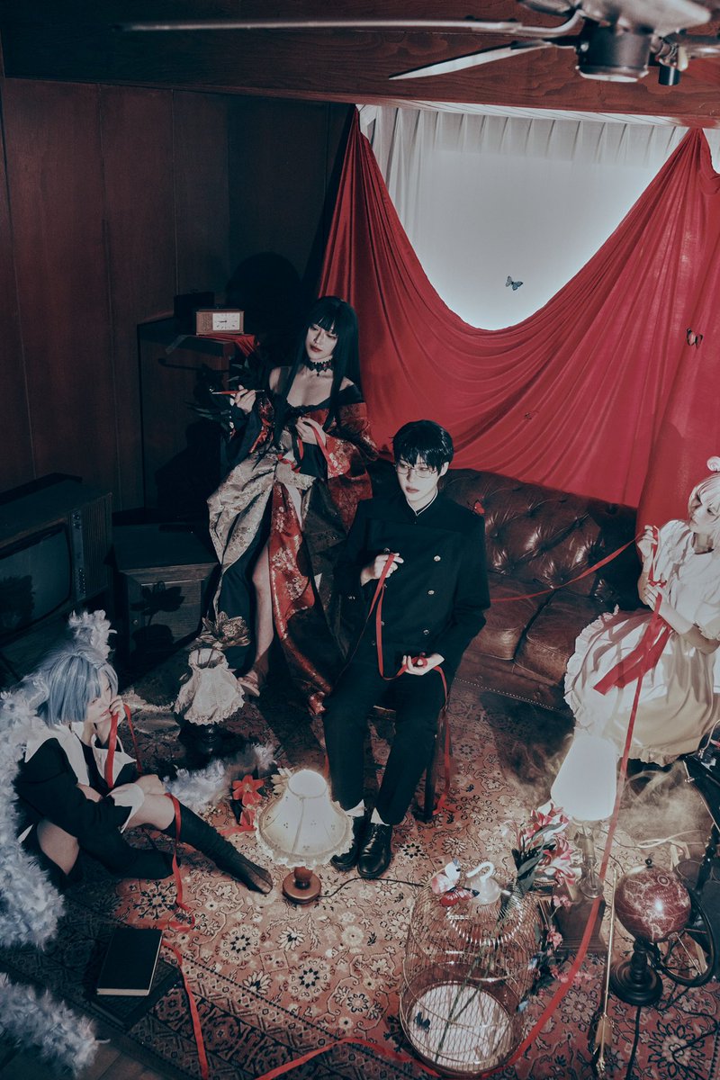 𝖼𝗈𝗌
𝐱𝐱𝐱𝐇𝐎𝐋𝐈𝐂

「この世に偶然なんてない。全て必然だ。」