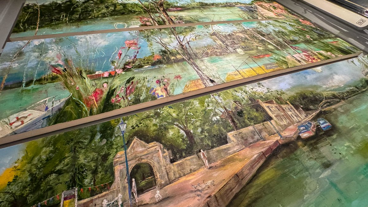 The Oldham Gallery at <a href="/MaidstoneMuseum/">Maidstone Museum</a> offers a fascinating glimpse into the borough’s past and present.

Now on display are stunning new works by Cathy McClymont.

Using oil, acrylic, and charcoal, Cathy takes us on a visual journey along the River Medway from Allington to town.