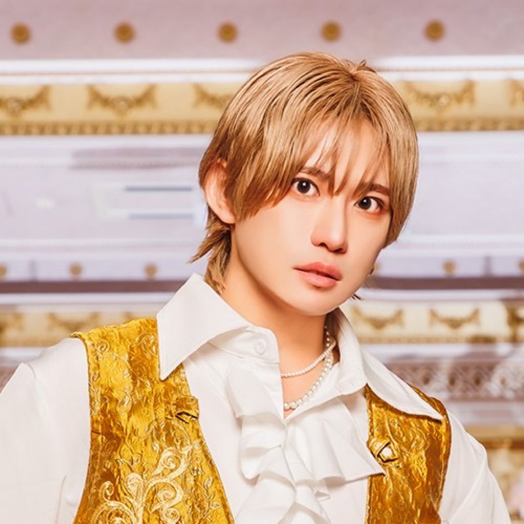 Hiiroページ oriental Techwear fashion Eita collab cyber dragon hooded