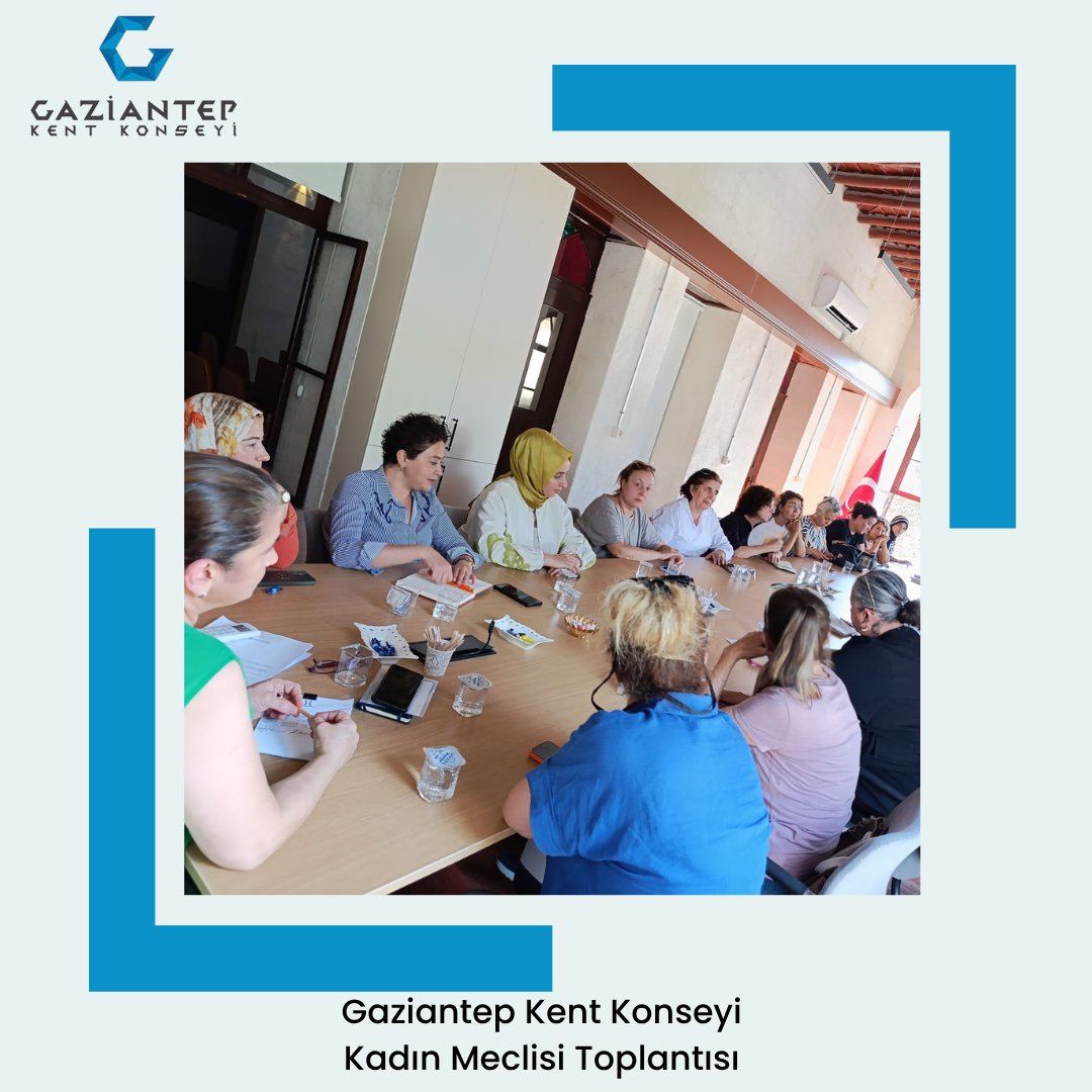 Gaziantep Kent Konseyi Kadın Meclisi, Temmuz ayı toplantısı, Grup Başkanı Fatma Aslı Tezel başkanlığında Gaziantep Kent Konseyi Merkezinde gerçekleştirildi. <a href="/erdemguzelbey/">erdemguzelbey</a>  <a href="/AOTezel/">Aslı Tezel</a> #Gaziantep #kentkonseyi