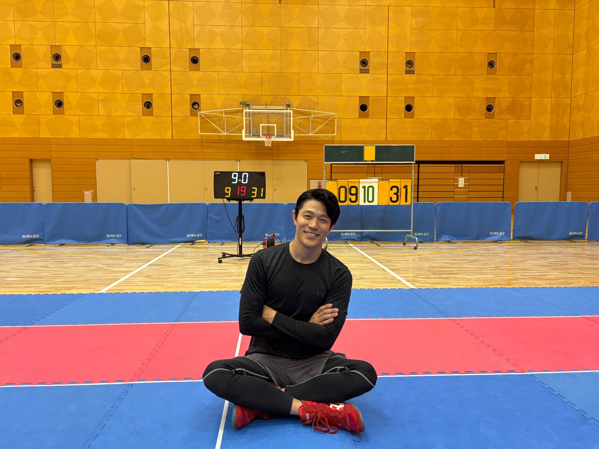 tokyo_mer_tbs's tweet photo. |◤📺メディア露出情報◢|
⠀⠀
📺本日よる8:54～
TBS「#ニノなのに」

喜多見幸太 役の #鈴木亮平 さん
がVTRゲストで出演します！🎥✨

ぜひご覧ください！👀

#tokyomer
#南海ミッション 
🎬🌺8月1日公開
@ryoheiheisuzuki 
@ninonanoni_tbs https://t.co/HYNm9qRyqY