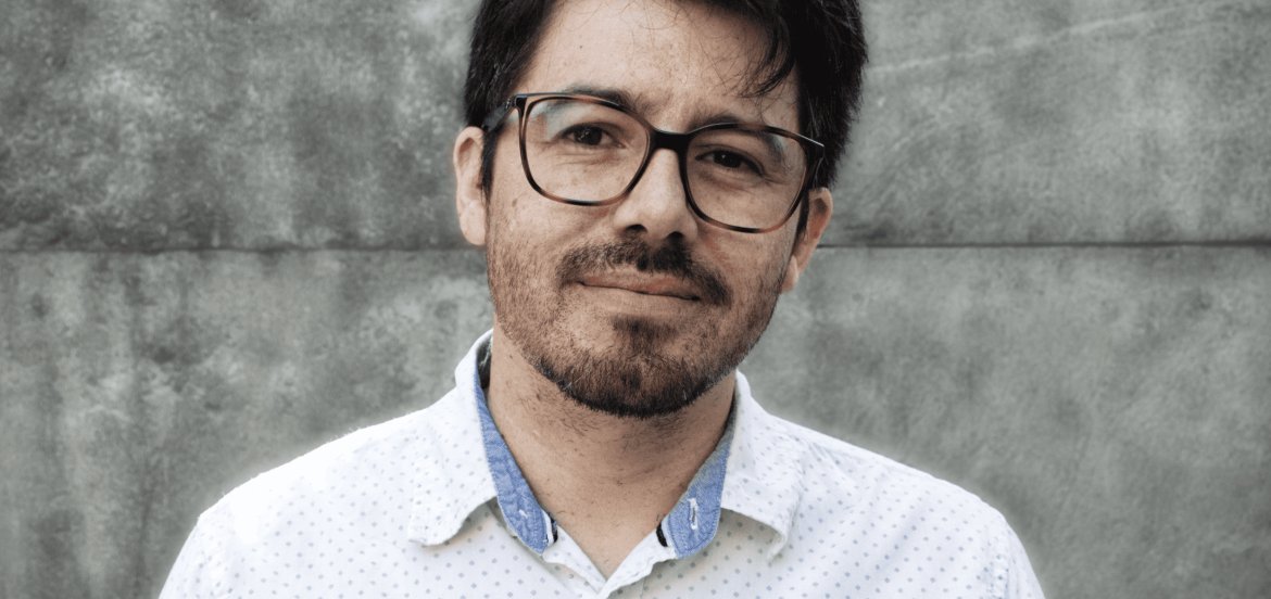 📻 "Dado el tamaño del terremoto es que genera un tsunami que viaja a través de todo el pacífico, algo parecido a lo que hizo el tsunami que se generó en el terremoto del 2010"

Sobre la alerta de tsunami en las costas de Chile, en #MesaCentral conversamos con Cristian Farías,