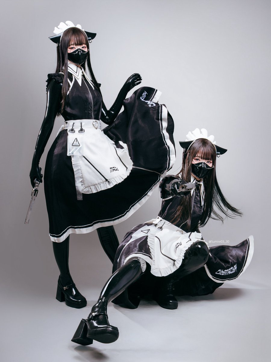 インナーラバーな眼鏡メイド長です🖤