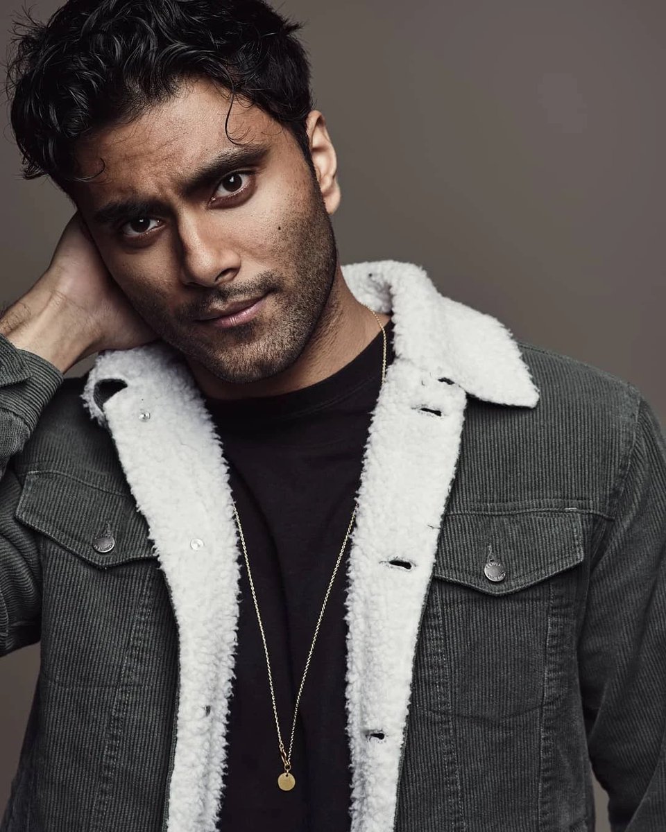 Everyone go wish the handsome, charming and ridiculously talented <a href="/praneetakilla/">Praneet Akilla</a> a happy birthday!

And as a birthday present, if you’re in Canada, grab tickets to see him as the leading man in Romeo &amp; Juliet at the High Park Amphitheatre.

canadianstage.com/shows-events/s…