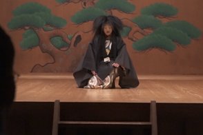 You’re on the mountain.

The weather shifts, fast, like human emotions.
You spot a cloud.
It moves slowly, subtly changing color and light. Hypnotic.
Is it a sign of rain?
A lingering shadow?
Or will it vanish to make way for the sun?

It stays with you.
Almost close enough to be