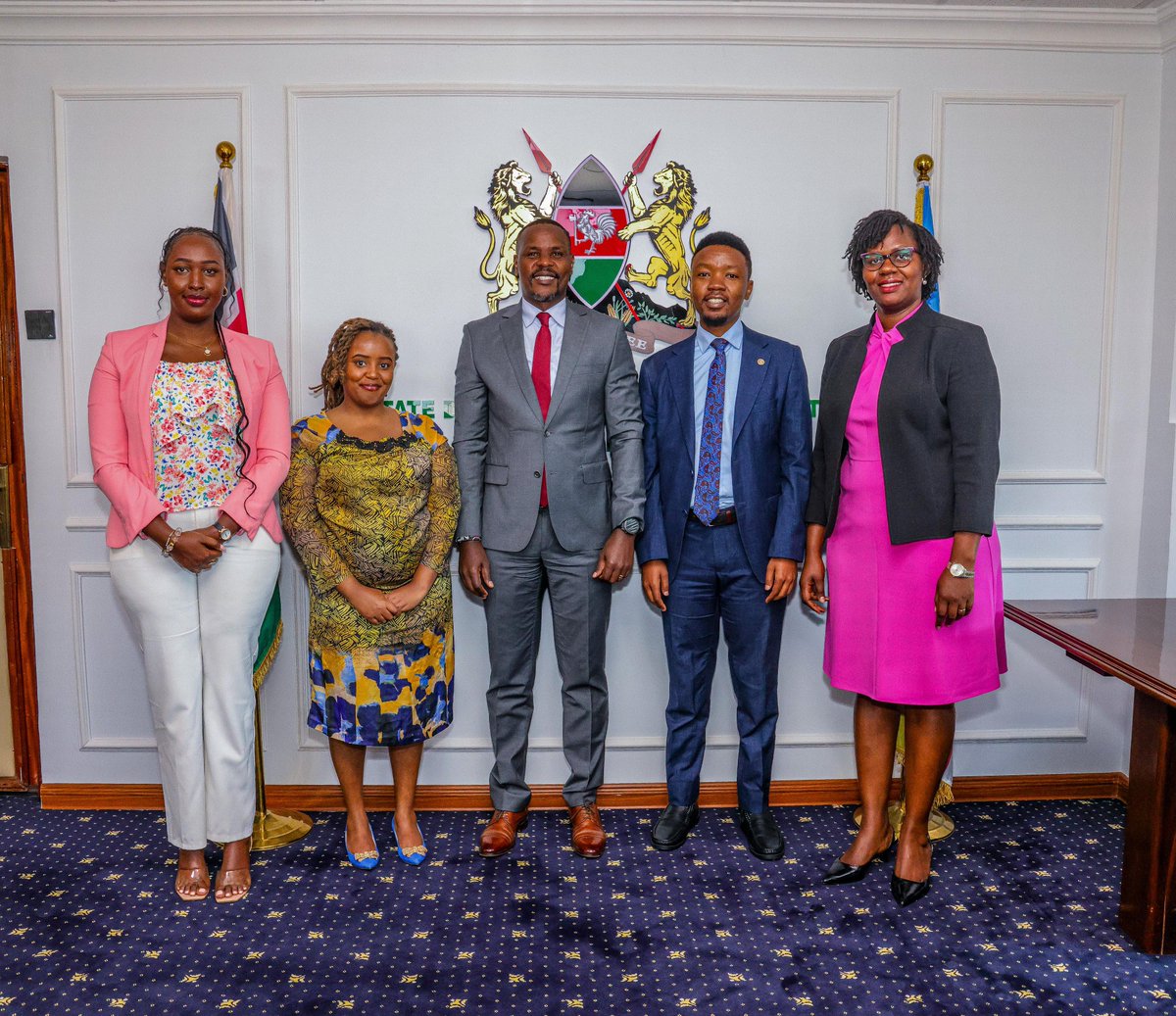 Today's meeting aimed to formally introduce the WEEE Centre to the Ministry, highlighting its mandate to promote safe, sustainable e-waste management and advance circular economy practices.