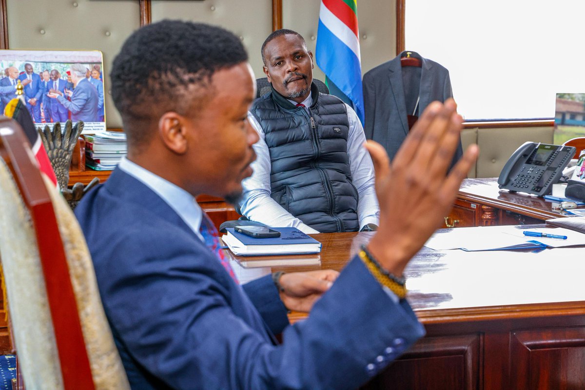 <a href="/EnviClimateC_Ke/">State Dept For Environment & Climate Change</a> PS Dr. <a href="/Eng_F_Ngeno/">Dr. Eng. Festus K. Ng’eno, MIEK, CBS</a> today hosted a team from <a href="/TheWEEECentre/">The WEEE Centre</a>, led by CEO Mr. Bonnie Mbithi, during a courtesy visit to the Ministry’s headquarters in Nairobi.

#Partnership #EWasteManagement #SustainableDevelopment