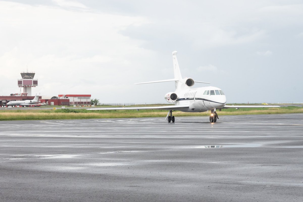📍Polynésie Française | Suite au puissant séisme enregistré au large de la péninsule du Kamtchatka 🇷🇺, les <a href="/ALPACI_FAPF/">ALPACI - Joint French Forces in French Polynesia</a> sont en alerte.

➡️ En appui des autres services de l’État, les armées 🇫🇷 se tiennent prêtes.

➡️ Reconnaissance aérienne afin d’évaluer la situation

Les