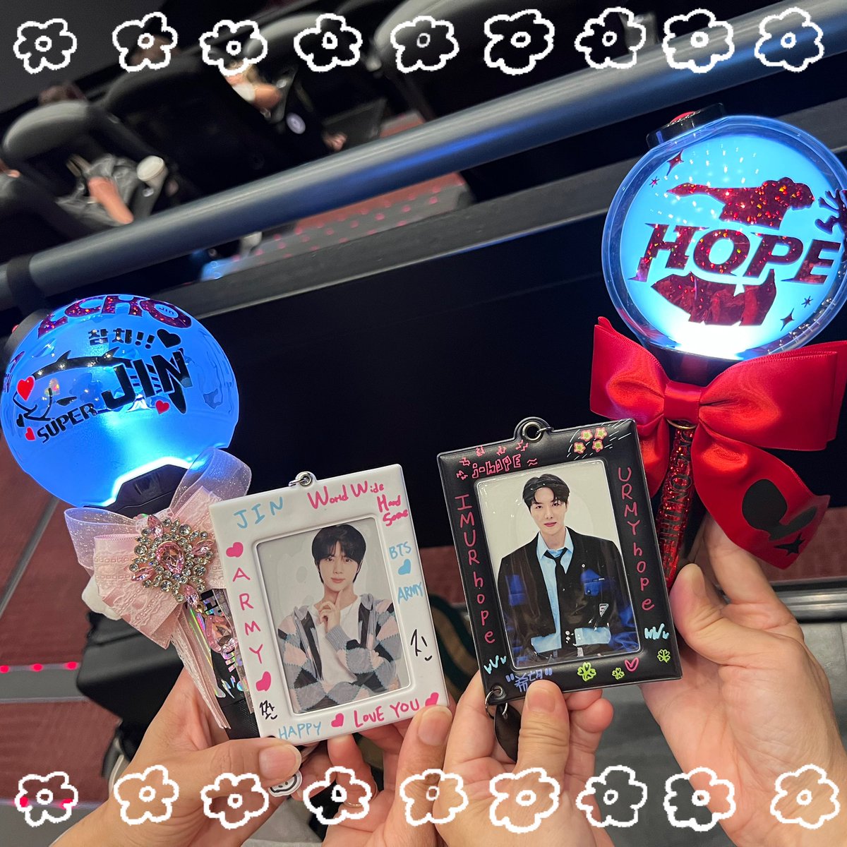 いつも、ありがとう*⸜(* ॑꒳ ॑* )⸝*ｲｪｲ♡今日は、パン食べ放からの映画〰️♡♡ほんま、来年が楽しみじゃな😍バンタンが繋いでくれたご縁😌ありがたい♡♡

#BTS
#ARMY
#FOREVER_WE_ARE_YOUNG