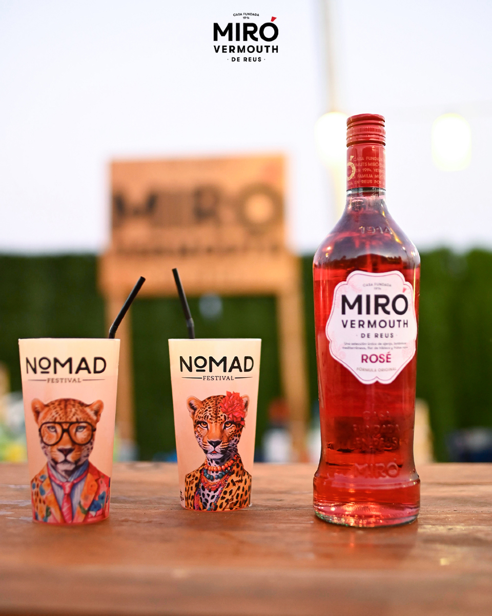 Miró Vermouth (@vermutmiroreus) on Twitter photo 🍸 Este verano, tu plan perfecto tiene nombre: Nomad Festival + Vermut Miró.
Sol, música y vermut. ☀️ ¿Qué más se puede pedir?
#MiróVermouth #momentomiró #vermuteando #lahoramiró #lahoradelvermut #vermut #vermouth #MiróZero <a href="/nomadfestival/">Philippe Sensifeel</a>.es 🍸 Este verano, tu plan perfecto tiene nombre: Nomad Festival + Vermut Miró.
Sol, música y vermut. ☀️ ¿Qué más se puede pedir?
#MiróVermouth #momentomiró #vermuteando #lahoramiró #lahoradelvermut #vermut #vermouth #MiróZero <a href="/nomadfestival/">Philippe Sensifeel</a>.es