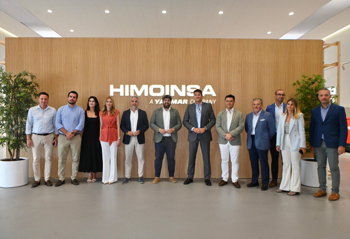 🔵 <a href="/LopezMirasF/">Fernando López Miras</a>: "La #RegióndeMurcia avanza a pesar del gran obstáculo que en todo momento ha sido Sánchez"

"Frente a los apagones y la oscuridad del PSOE, la Región ilumina y da color al futuro de España"

▶ En #SanJavier con <a href="/eliasbendodo/">Elías Bendodo</a> 

🔗ppregiondemurcia.es/noticia?id=2750