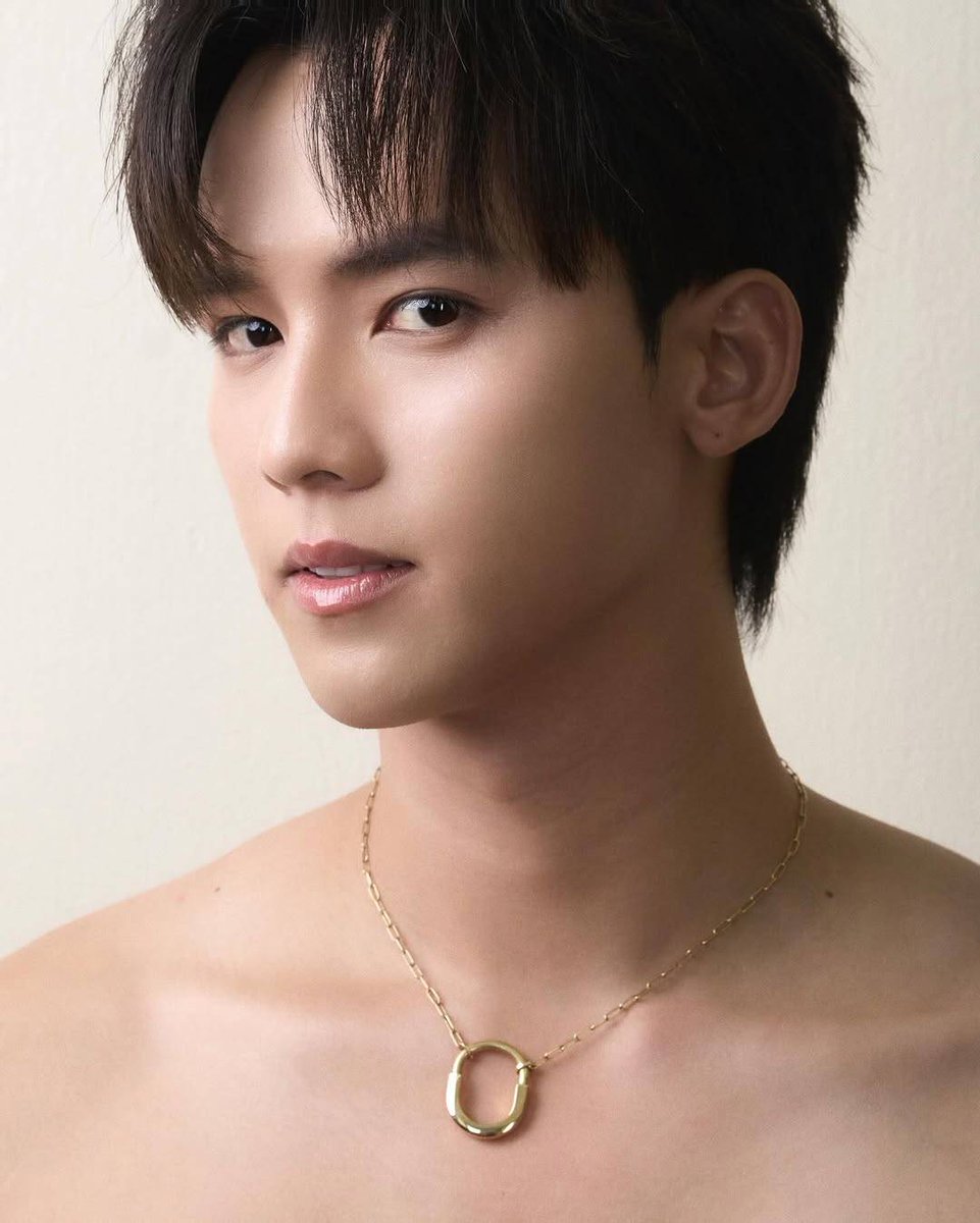 ไม่ได้เว่อนะ แต่นี่มันนายแบบสุดฮอตที่ฉันเจอได้ตามนิยายที่ฉันอ่าน มันตรงเรฟสุดๆเหมือนหลุดออกมาจากนิยายจริงๆ

instagram.com/p/DMuqtKDzoFH/…

#FlukePongsapat #ฟลุ๊คจ์พงศภัทร์
#TiffanyAndCo