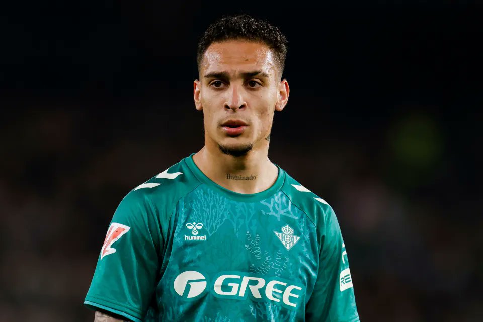 mufcytp on X: "💣🚨🚨BREAKING: Antony has REJECTED moves to São Paulo, Botafogo, & clubs in Saudi Arabia — he only wants Real Betis as his next destination. Manchester United are demanding £30M