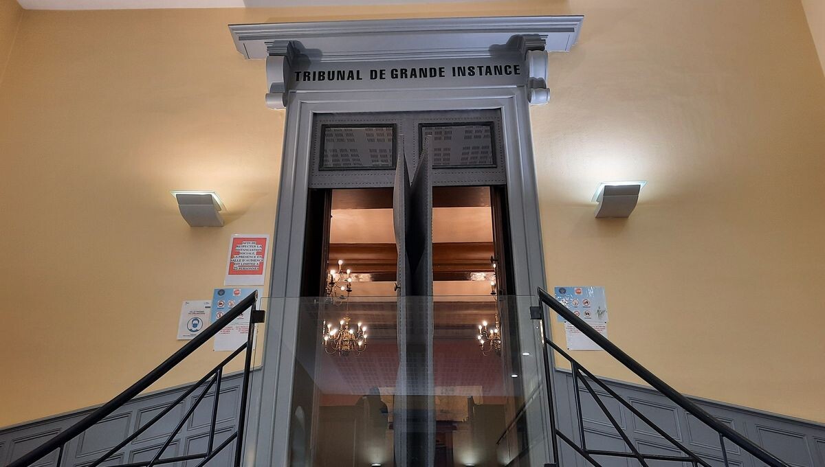 Violences conjugales à Sens : devant le tribunal, la victime déclare finalement ne pas avoir été frappée
➡️ l.ici.fr/3h7