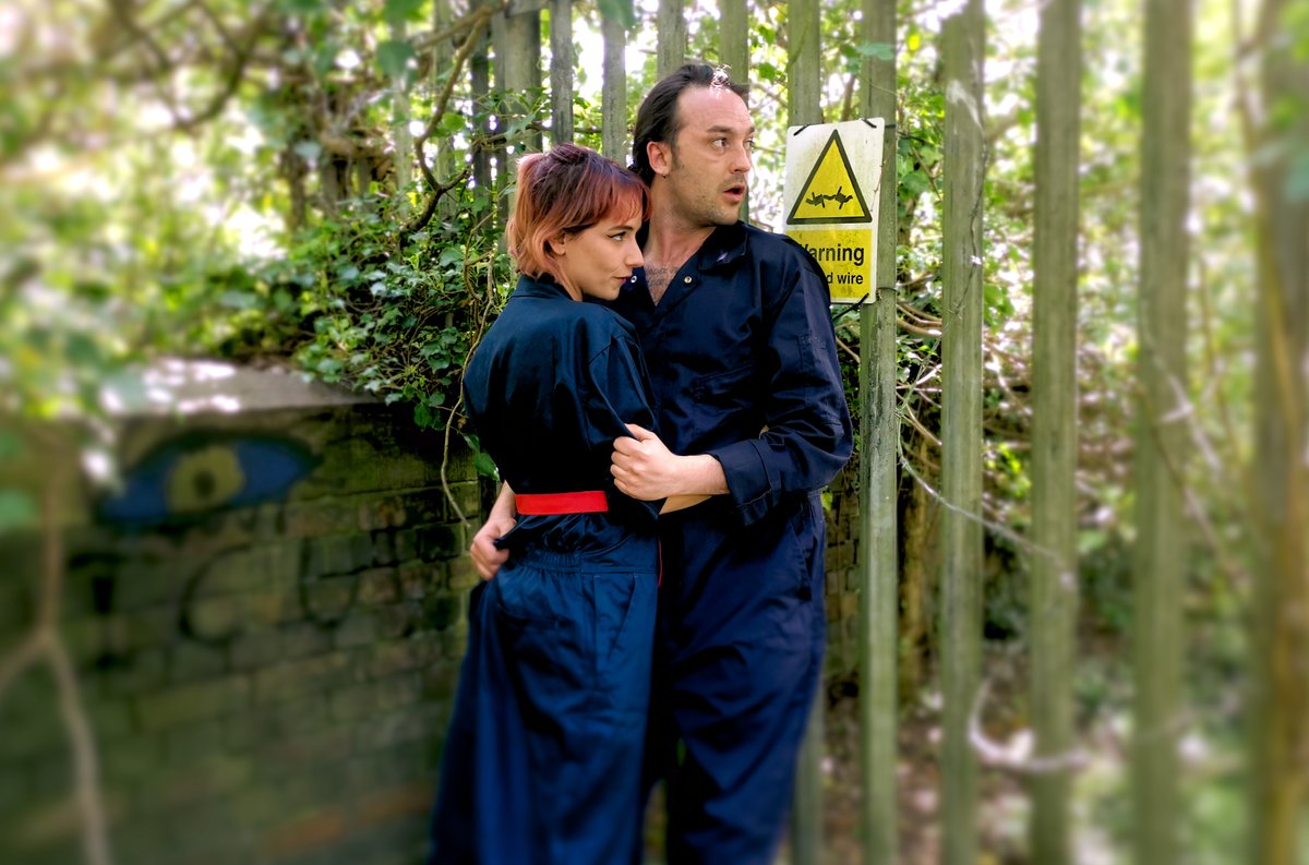 All this heat about the Online Safety Bill in the UK reminded me about my 1984 roleplay scene I filmed back in 2021! 

So you'll have to excuse the looong ass ponytail I had back then😂and yes, this is an utterly shameless plug.
Also this pic... 🖤

Beacons.ai/jkdo3