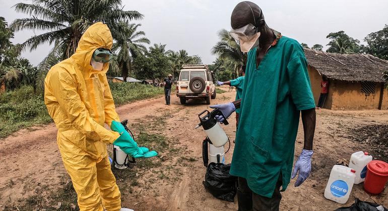 Cholera outbreak in Amuru: 4 dead, 228 sick. Leaders demand urgent Ministry response. #HealthAlert 

Details: ankoletimes.co.ug/news/4-dead-in…