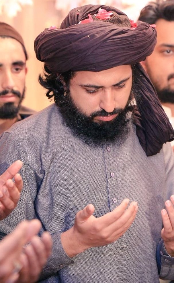 سعد بھائی پوری اپنے بابا کی کاپی ہیں نہ😍
کون کون مجھ سے اِتفاق کرتا؟