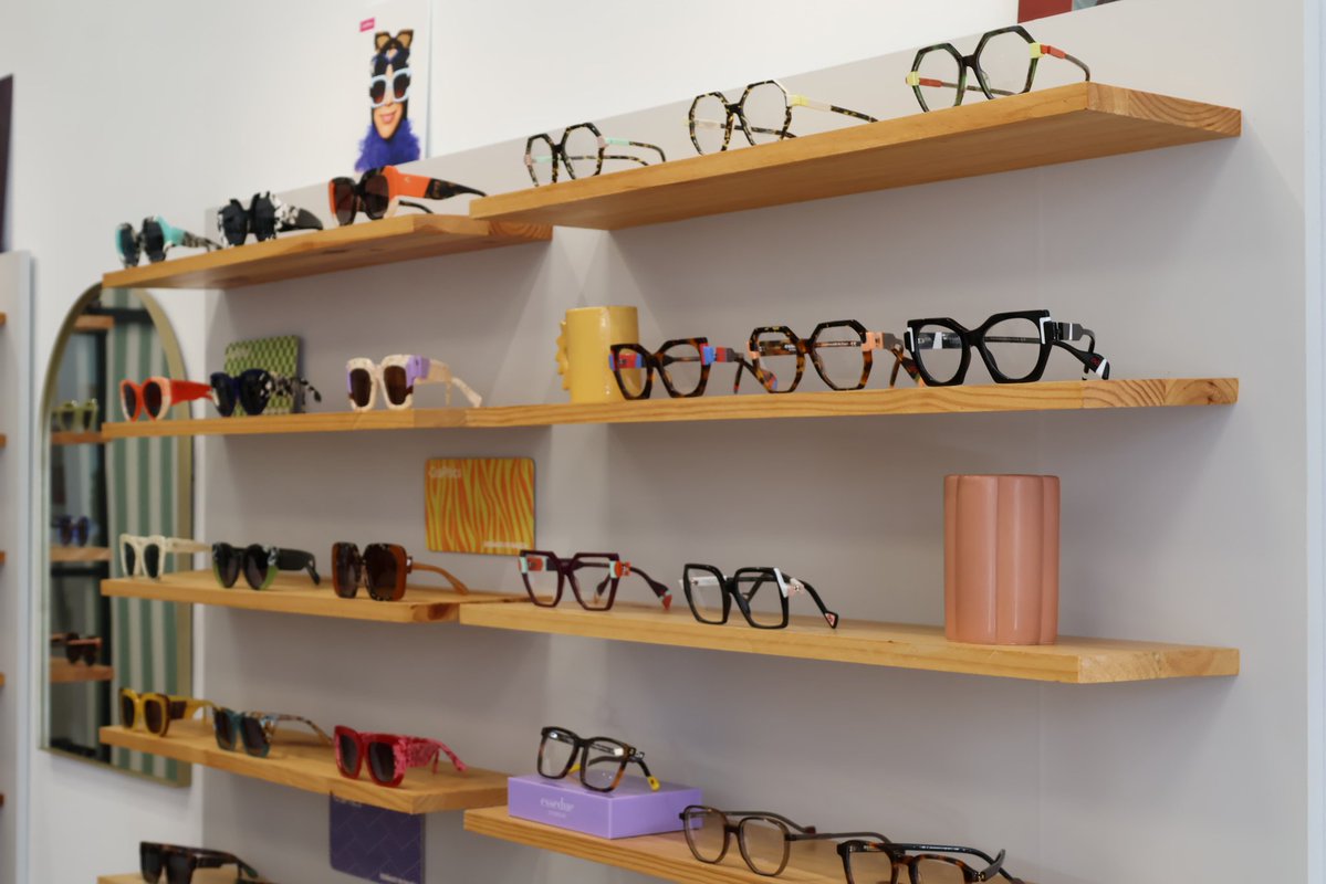 🤓 ‘La Gafoutique’, nuevo establecimiento de óptica en la calle Ancha

👉 <a href="/josemariaromang/">José María Román, Chiclana</a> visita esta óptica regentada por José Antonio Martínez y Carmen Romero

📌 Toda la información aquí ⬇️
chiclana.es/noticias/detal…