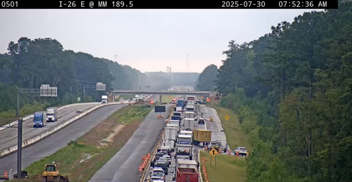 🚨Berkeley County🚨 All lanes eastbound on I-26 around the 191 mile marker are closed due to a collision. Please avoid the area and expect delays.