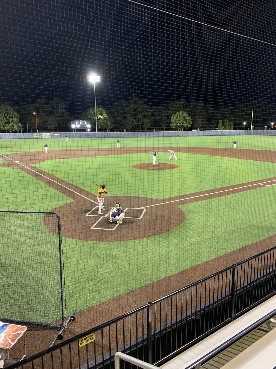 Less than 2 weeks away from our prospect camp!   Spots still available: 
urbaseballcamp.com