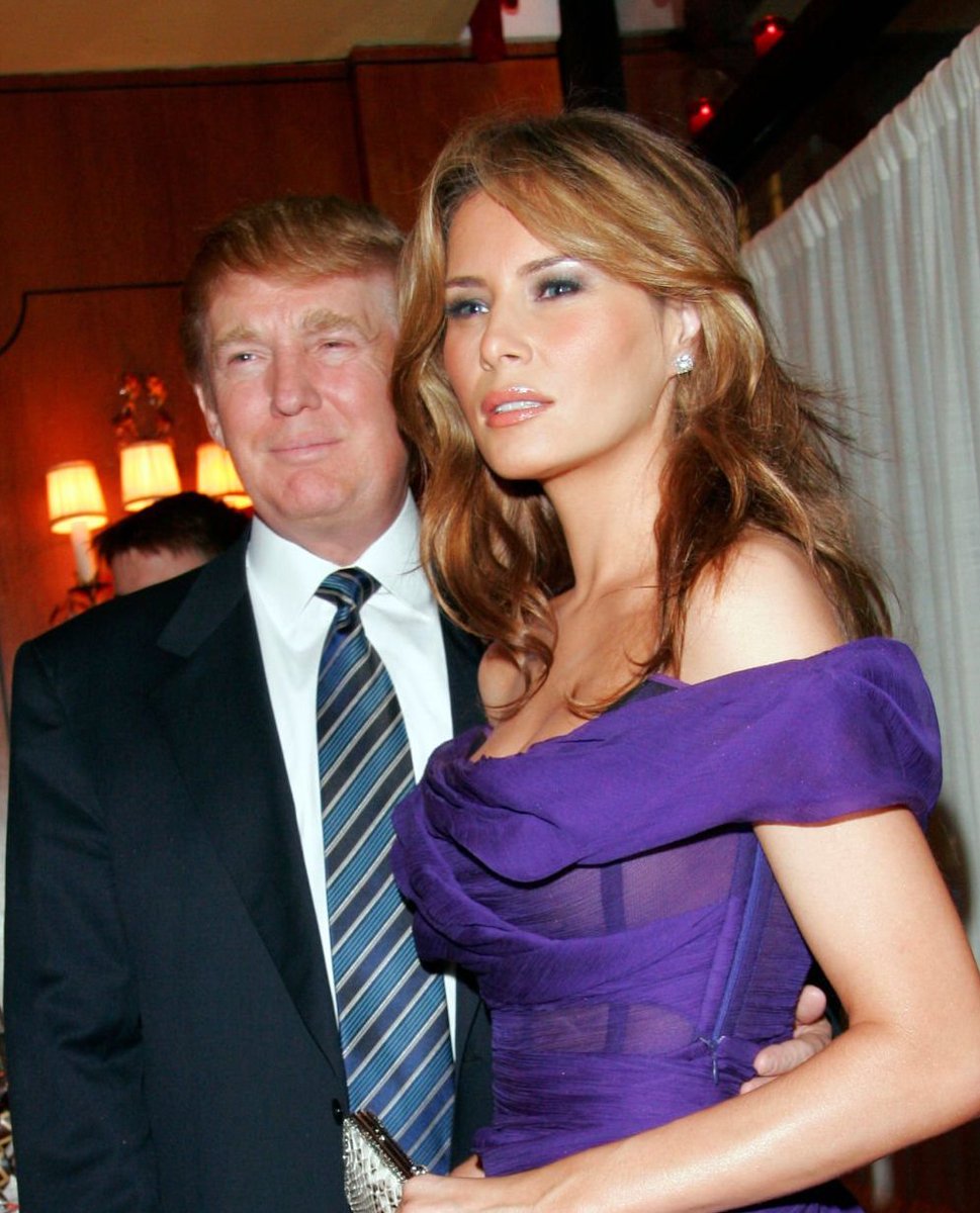 Melania &amp; Donald Trump - 2005 💜