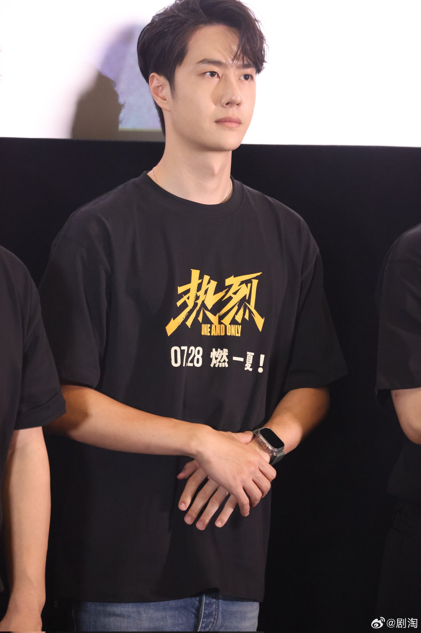 肖战公式アルバム 「我们」 即購入不可❣️ Xiao Zhan Japan Fanclub on X: 
