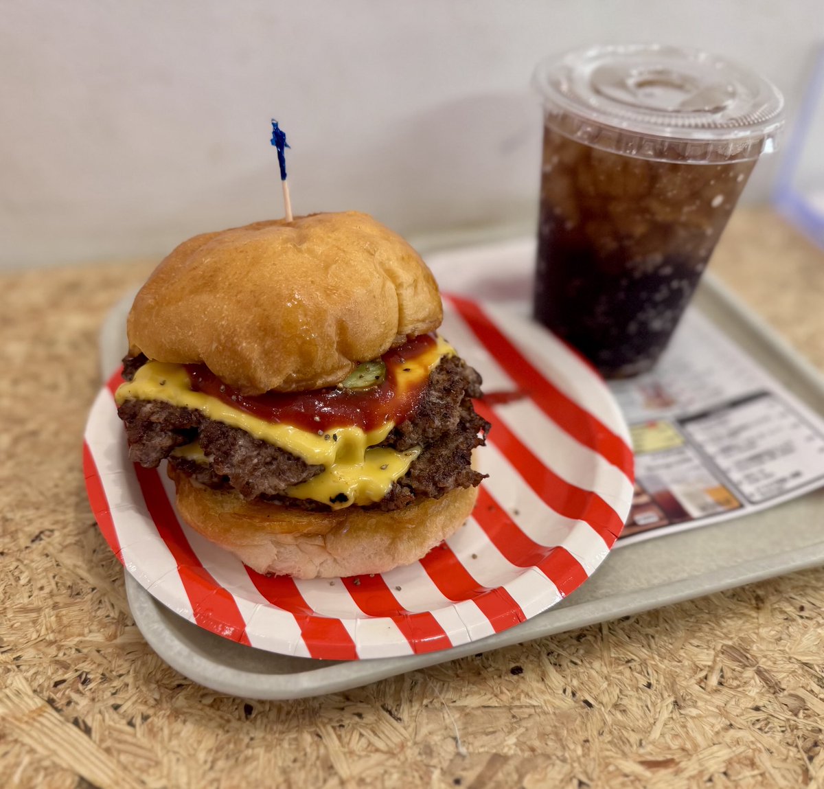 肉肉しいの食べたかったので🍖
JB's burger🍔