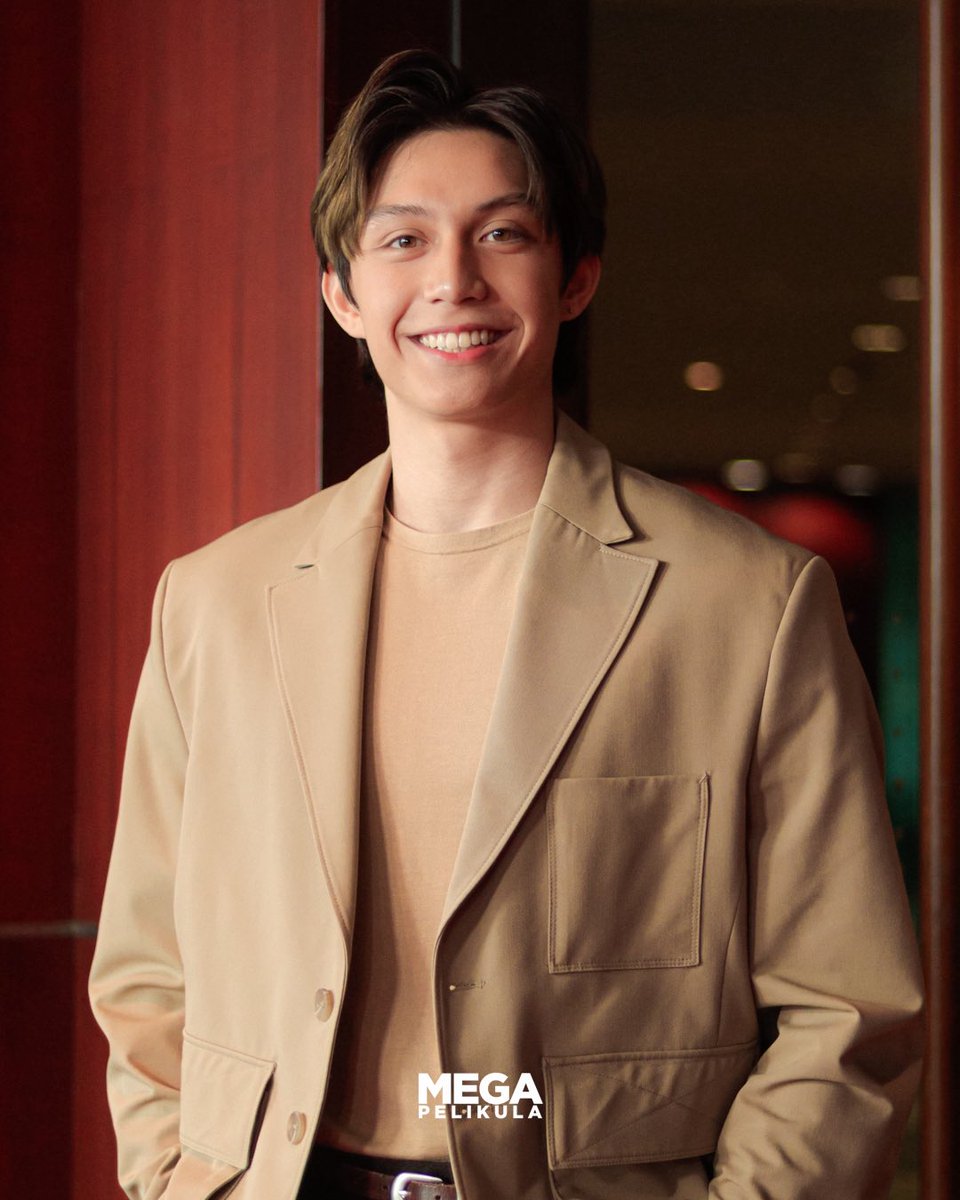 MegaKapamilya's tweet photo. Iรฑigo Jose ๐ฅฐ
(๐ธ | @megapelikula)
#ShiningNowContractSigning #ShiningNow #MEGApelikula @starmagicphils https://t.co/jimf4IqDiG
