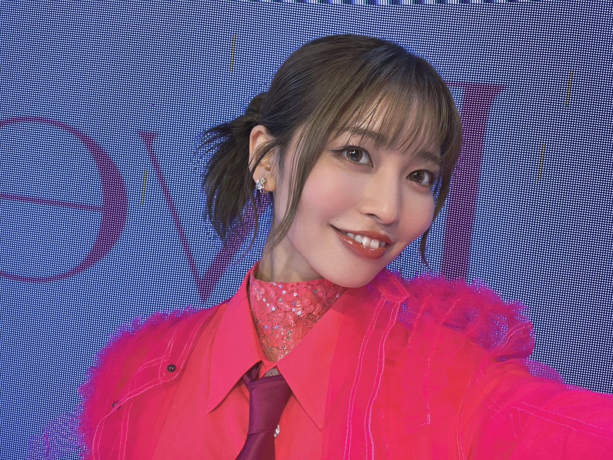 とも♡ 奈友(なとも)🍸 C106(土)西2【う-20b】 (@natomo211) / X