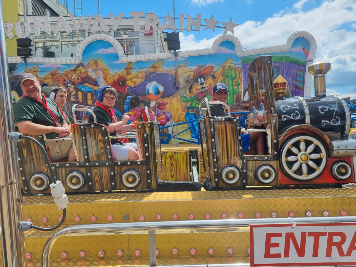 Oh I do like to be beside the seaside