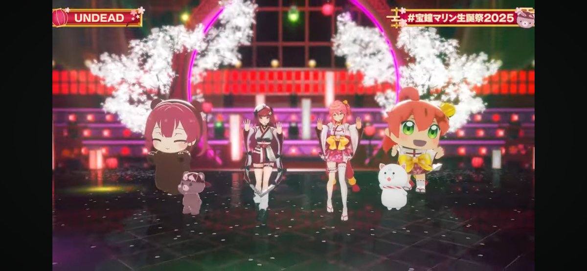 sommyDMwise's tweet photo. やっぱ3D専用衣装同士の合唱は映える！
それを好きな曲でしてくれるの嬉しい…
新衣装とみこちのシナジー×可愛さエグ！
横山さんとの「帝国華撃団」スゲーと思ったら大好きな「マリン出航」まで！？横山さんも光武君もありがとう！
船長お誕生日おめでとう！MVの動きもスゲー！
#宝鐘マリン生誕祭2025 https://t.co/OvcMz6rFxn