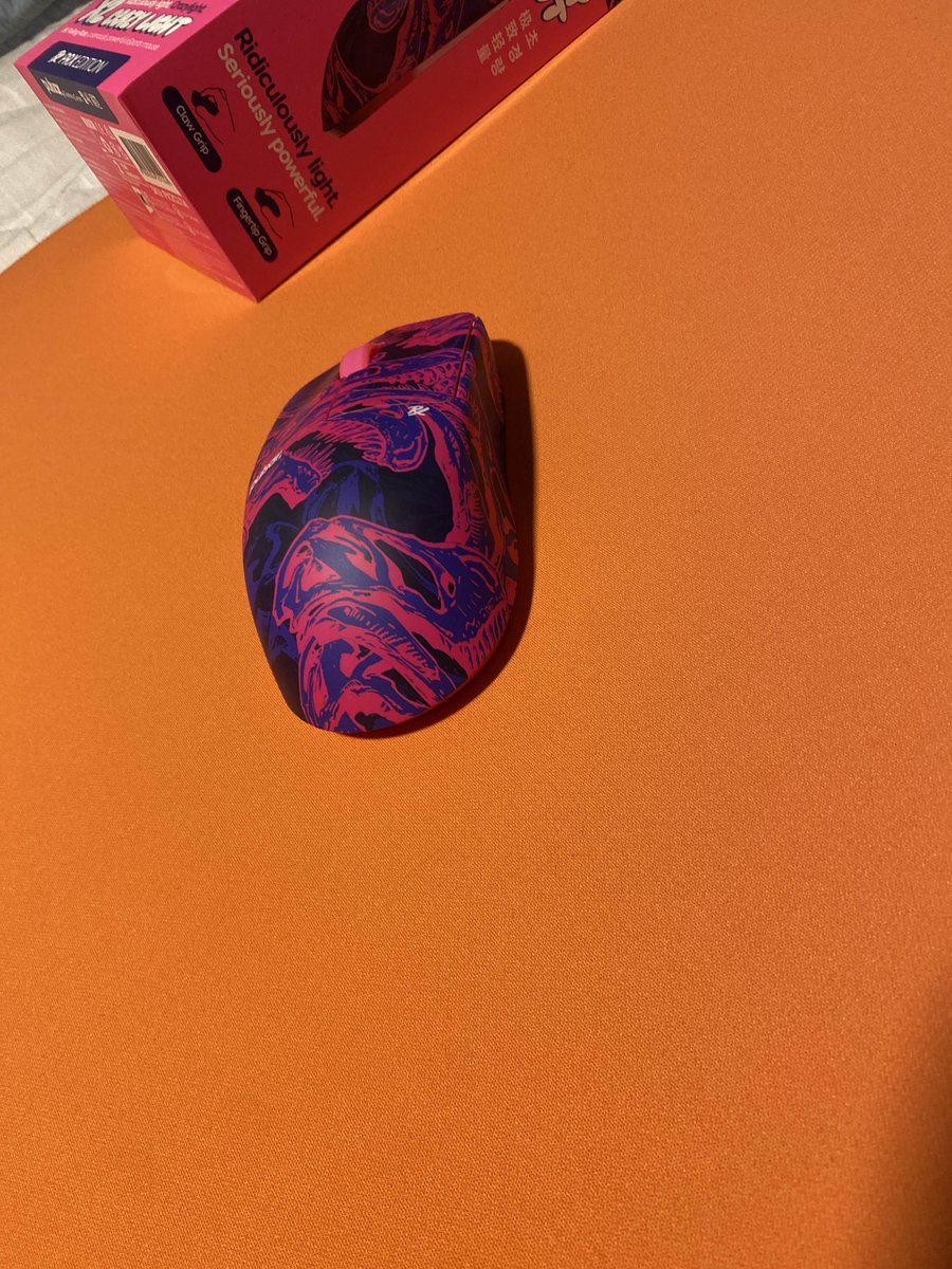 PAPER REX HUB🦖 (@prx_hub) on Twitter photo Ridiculously light. Stupidly smooth.
<a href="/PulsarGears/">Pulsar Gaming Gears</a> PRX X2 Crazy Light x ARTISAN FX Zero XSoft 🔥🧡 Ridiculously light. Stupidly smooth.
<a href="/PulsarGears/">Pulsar Gaming Gears</a> PRX X2 Crazy Light x ARTISAN FX Zero XSoft 🔥🧡