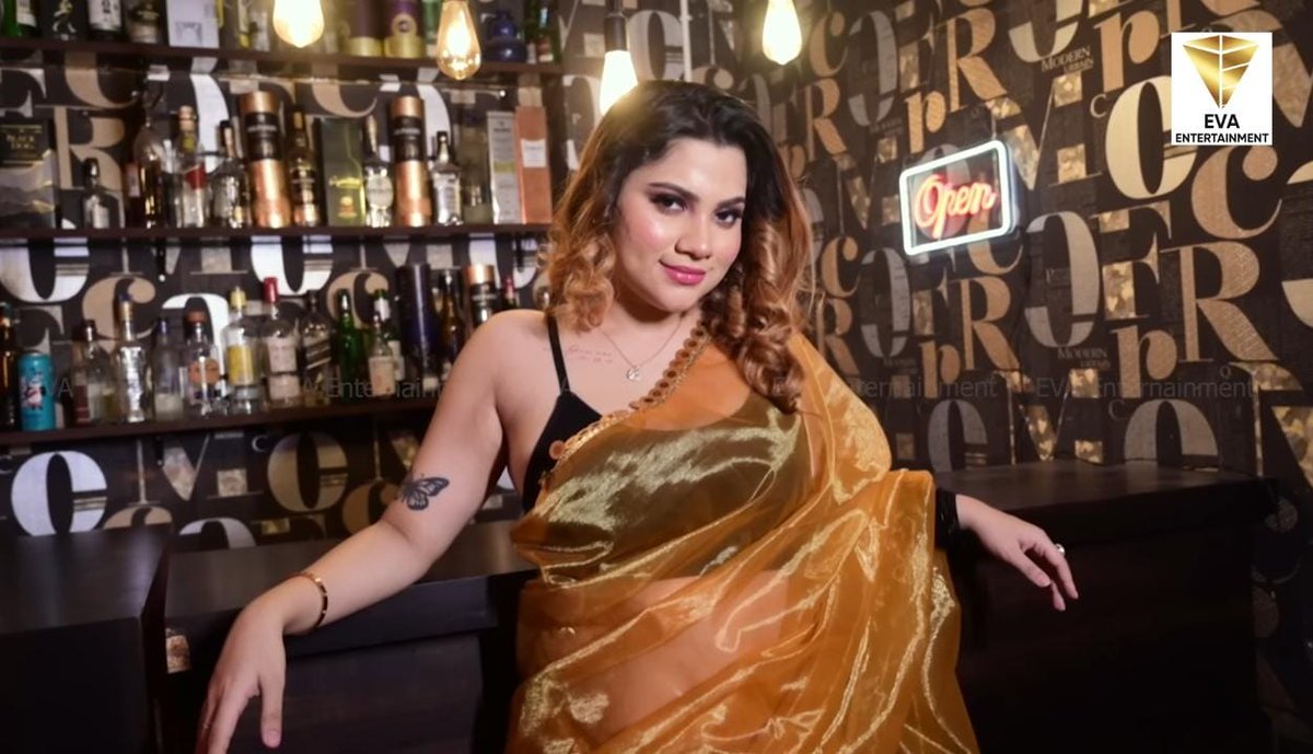 djoceansagar's tweet photo. Back to back hit streaming now #EvaEntertainment
Model Sushree Mukherjee
Make up #solma
Director Abhi Mukherjee
Producer casting director and ep #SagarThapa to watch the full video hit the link bellow and subcribe our channel
https://t.co/5arHJLe6XS https://t.co/s0ZYTEY4RQ