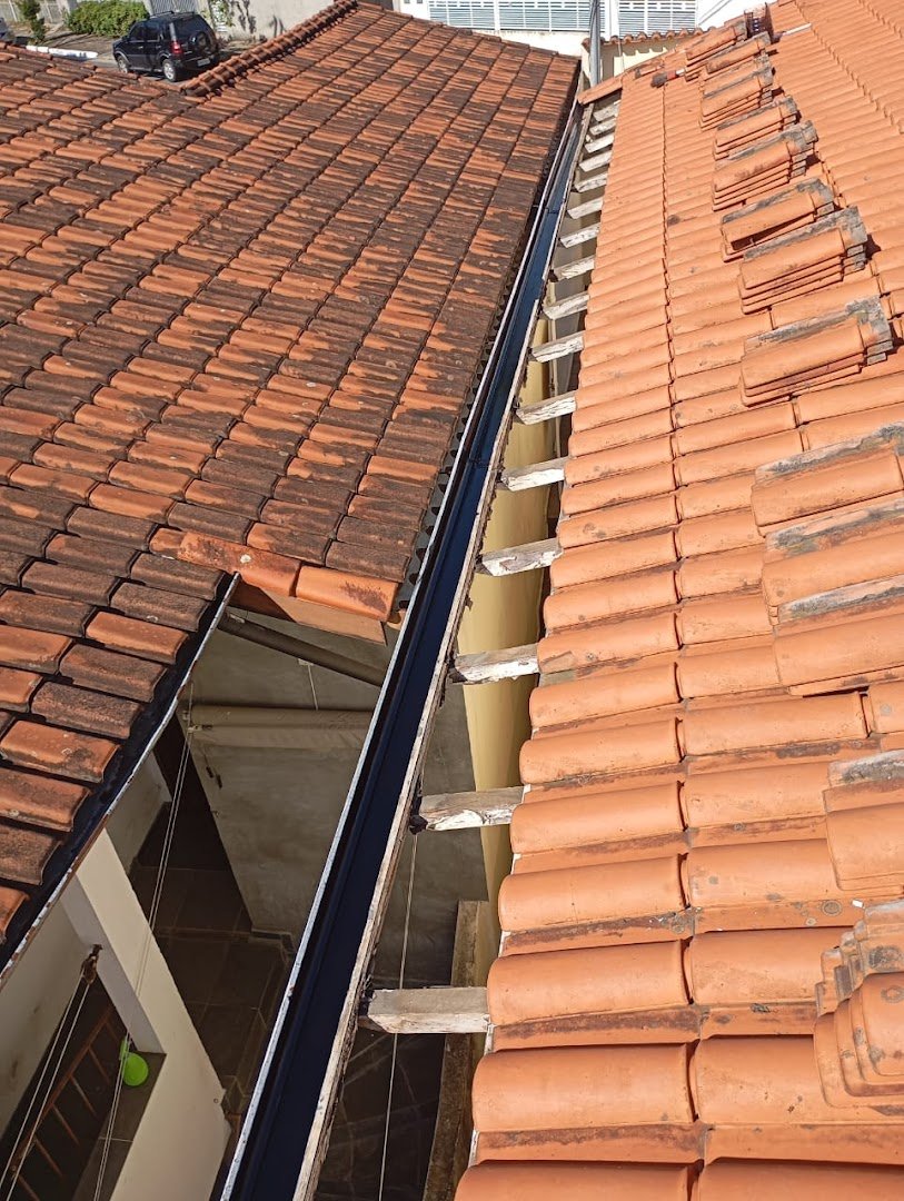 REFORMAS EM GERAL | HÁ MAIS DE 30 ANOS NO RAMO rconstrutor.wordpress.com
• Telhadista • Pintor • Eletricista • Azulejista • Pedreiro •

VAI CONSTRUIR OU REFORMAR | CONSULTE...  #rconstrutor | #robertoconstrutor