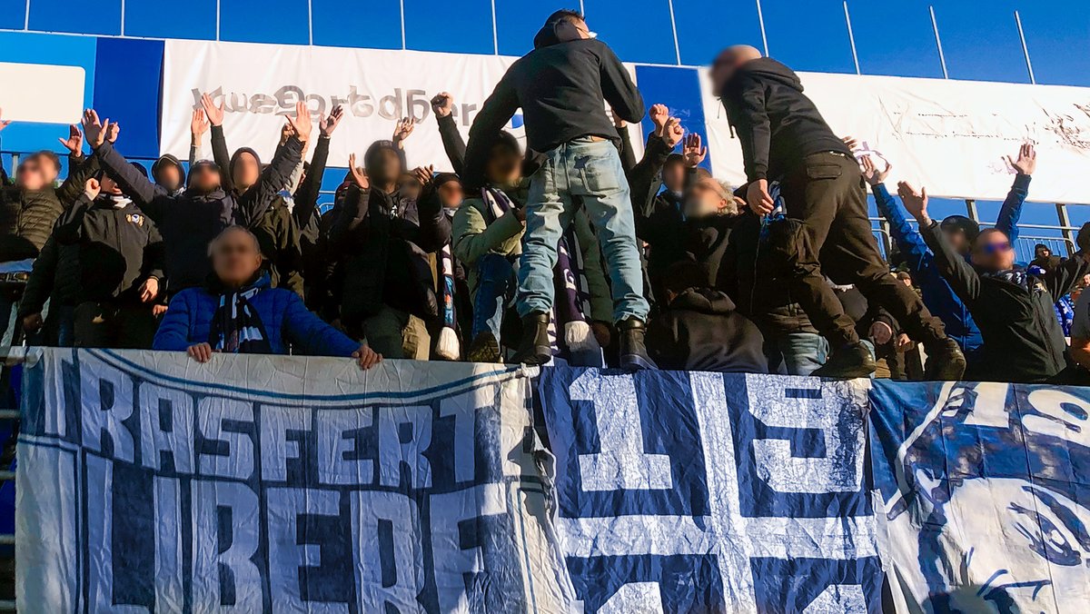 Les #Brescia1911 réclament au Maire l’application de l'article 52-10 du règlement de la FIGC, qui autorise l'admission d'un nouveau club en Serie D, afin de remplacer l'ancien qui n'est pas admis dans les ligues professionnelles, et ainsi perpétuer l’histoire du #BresciaCalcio.