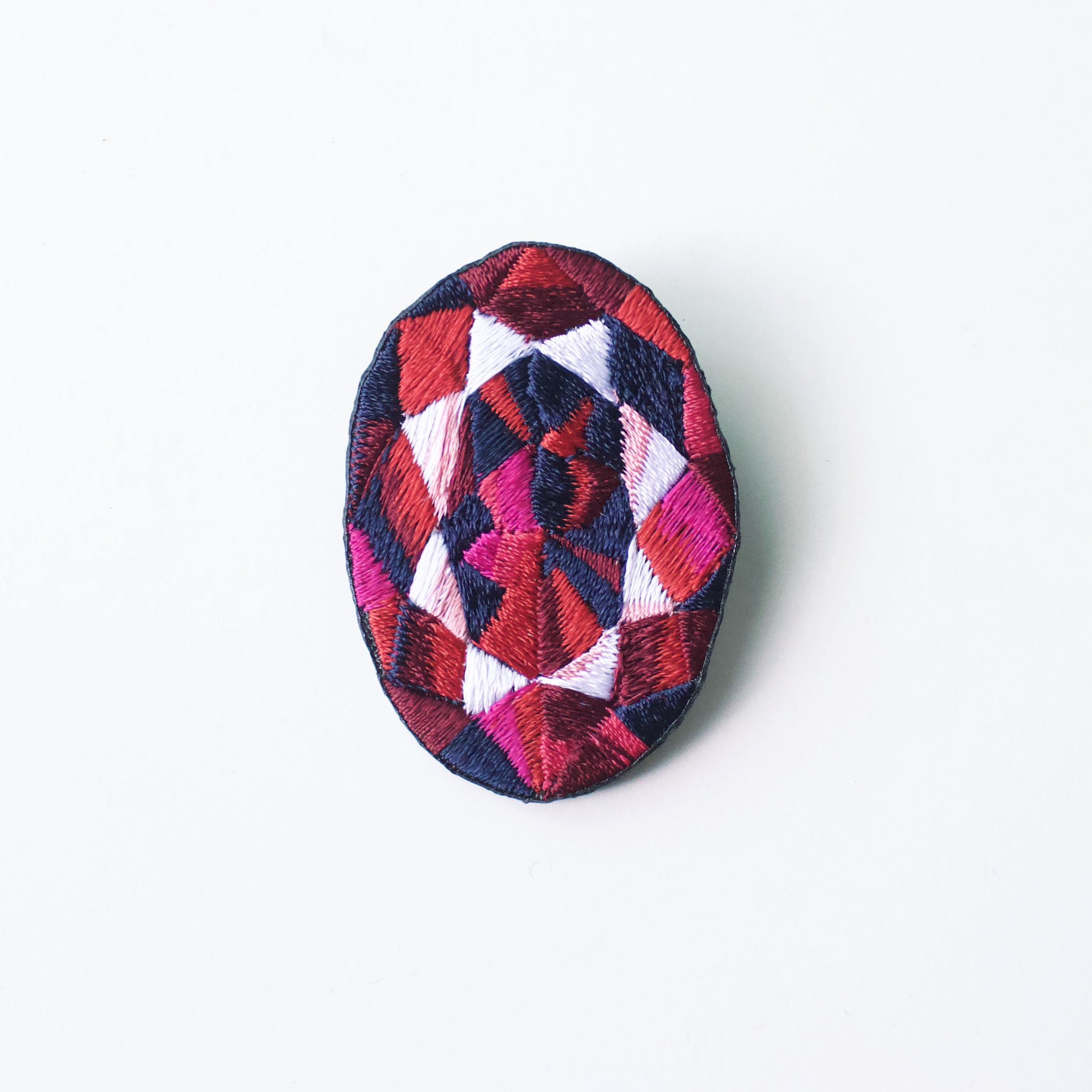 未使用　相良刺繍　宝尽くし 宝尽くし刺繍手提げバッグ 黒 : 伊と忠 ONLINE - 通販 - Yahoo