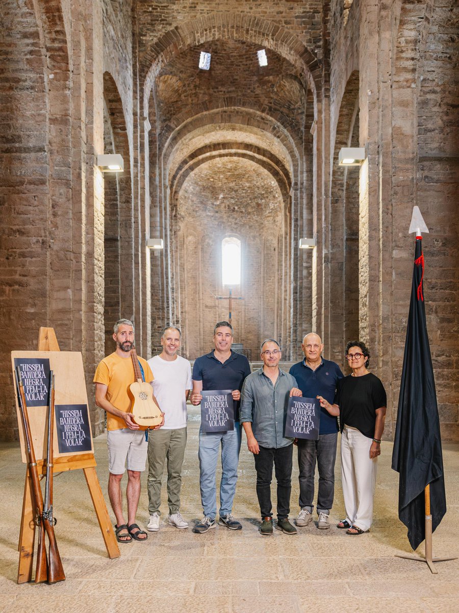🏴Cardona presenta “Bandera Negra”, el nou musical per explicar el setge de 1711

📆Serà els dies 19 i 20 de setembre a la col·legiata del Castell de Cardona i les entrades ja estan disponibles al web cardonaturisme.cat/compra-entrades

+info: cardona.cat//continguts//c…