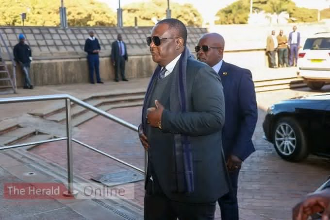 Simangaliso Dube (@simangalisodub5) on Twitter photo Here we go..
General (Rtd) Dr. C.G.D.N Chiwenga, ZANU PF Second Secretary and Vice President, has arrived at <a href="/ZANUPF_Official/">ZANU PF</a> Headquarters for the crucial Politburo meeting <a href="/Zanupfparty/">ZANU PF Party</a> <a href="/Varakashi4edW/">Varakashi4ED Mash West</a> <a href="/JonesMusara/">Jones Musara</a> <a href="/mattmutaz/">Sen Mathew Mutavayi</a> <a href="/zanupfbyoinfo/">Zanu PF Bulawayo Province Info</a> <a href="/Mug2155/">Mug</a> Here we go..
General (Rtd) Dr. C.G.D.N Chiwenga, ZANU PF Second Secretary and Vice President, has arrived at <a href="/ZANUPF_Official/">ZANU PF</a> Headquarters for the crucial Politburo meeting <a href="/Zanupfparty/">ZANU PF Party</a> <a href="/Varakashi4edW/">Varakashi4ED Mash West</a> <a href="/JonesMusara/">Jones Musara</a> <a href="/mattmutaz/">Sen Mathew Mutavayi</a> <a href="/zanupfbyoinfo/">Zanu PF Bulawayo Province Info</a> <a href="/Mug2155/">Mug</a>