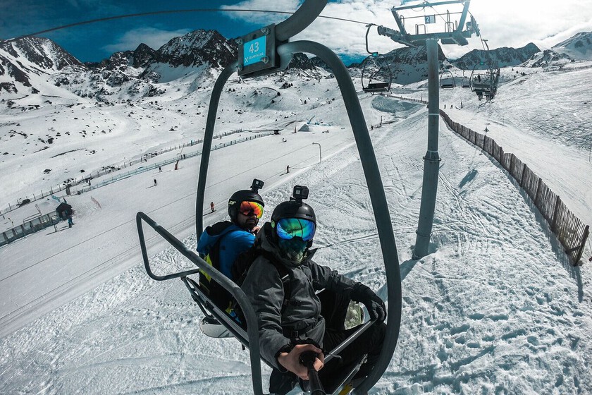 wbdtester's tweet image. Shobha testing Aliexpress testing.xataka.com/p/309719