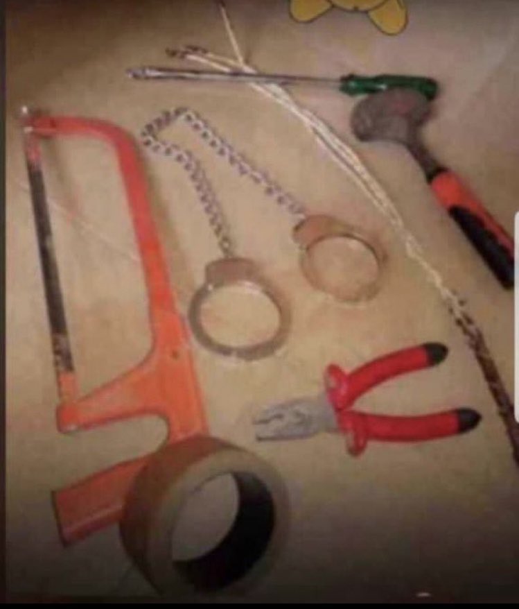 Carpenter tools

BDSM una 🤣🖐️