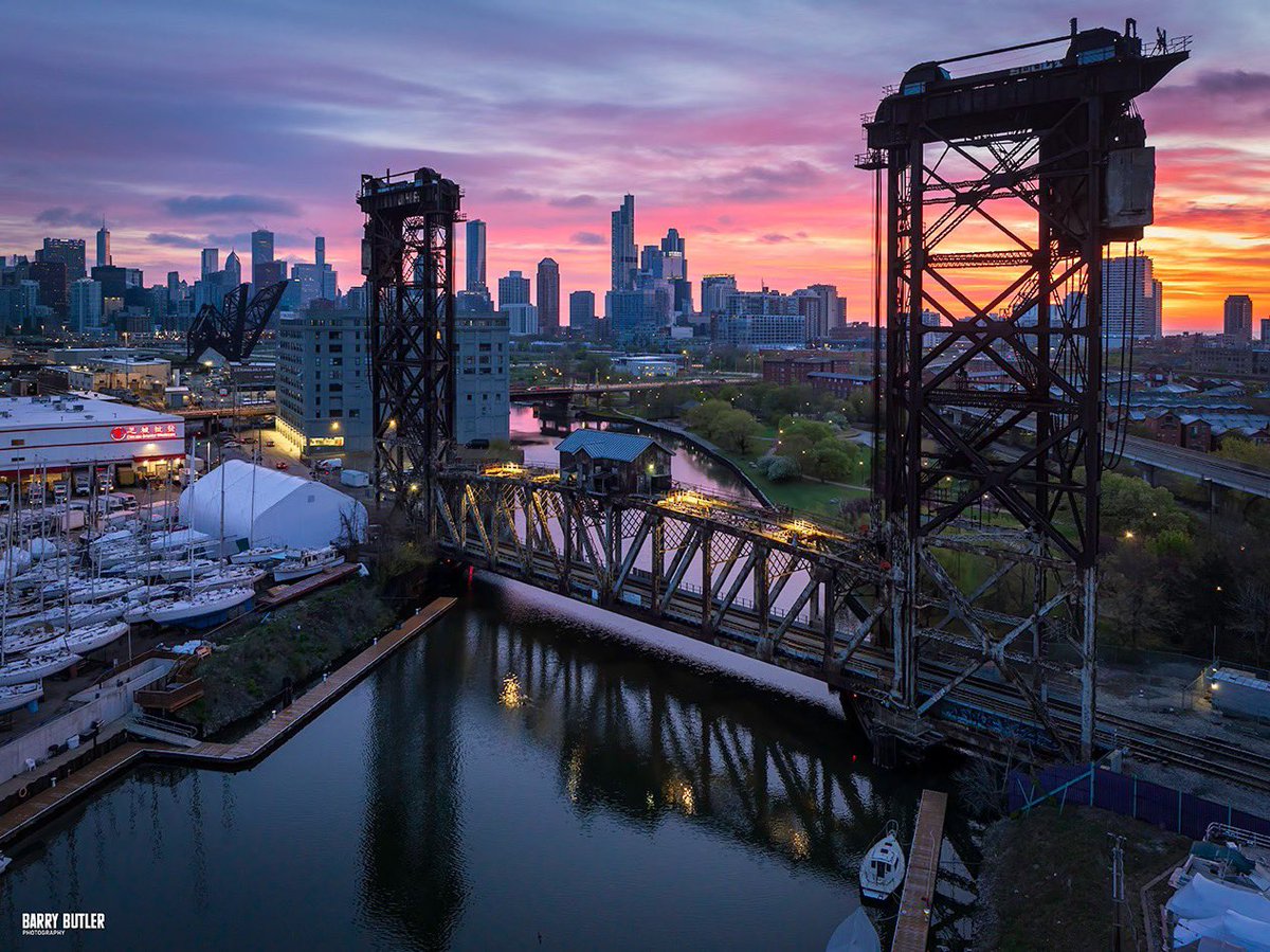 The Canal Street Railroad bridge at Sunrise.  It is also known as the Pennsylvania Vertical Lift Bridge and was erected on this day in 1914.  Happy 111th birthday!  #chicago #history