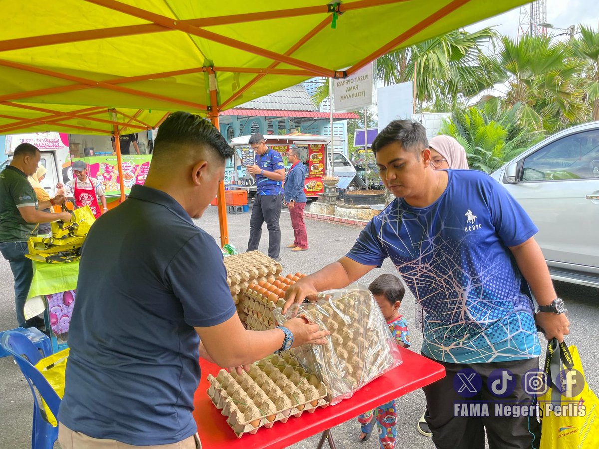 30 Julai 2025 | Pelaksanaan Jualan Agro Madani dengan kerjasama Jabatan Hal Ehwal Agama Islam  Negeri Perlis (JAIPs) di Perkarangan Masjid Nurul Iman, Kurong Batang, Perlis.