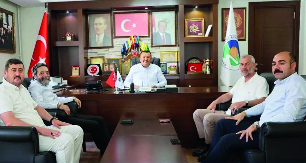 Kahramanmaraş - Çağlayancerit Belediyesi Ziyaretimiz. 12 Haziran

<a href="/anahtarparti/">Anahtar Parti</a> #AnahtarParti