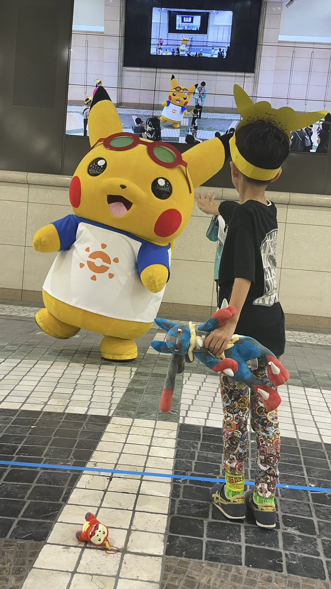 この夏をポケモンセンターでメガたのしもう！

※下記のハッシュタグはご応募に必要です。
#メガポケセンフェス #メガ会える #PR <a href="/pokemoncenterPR/">ポケモンセンター公式</a> 
…kemoncenterfestival2025.pokemon.co.jp/cp.html

ビンゴマスターになったよ⭐️
３日連続遊びに行って、ダンスが上達したよ⚡️