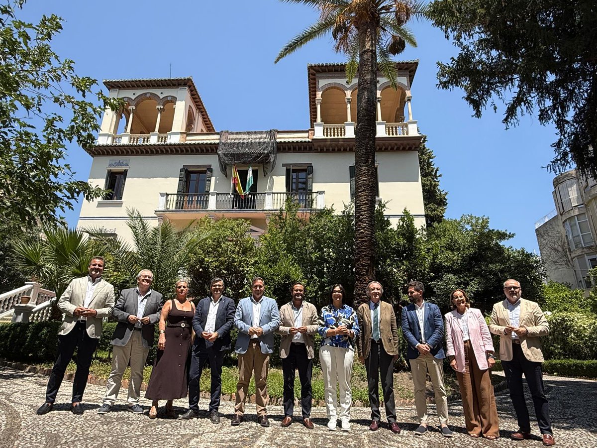 La Comisión Provincial de Coordinación, presidida por el delegado del Gobierno <a href="/agranados6957/">Antonio Granados</a> e integrada por los delegados territoriales, se reúne hoy en la sede de la Delegación de <a href="/CulturaAND/">Cultura Junta de Andalucía</a>
➡️ Abordan la agenda institucional y los temas prioritarios de la gestión